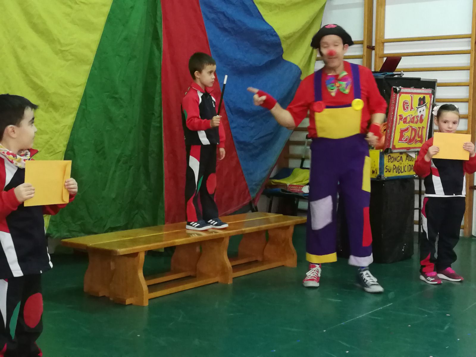 4ead1024 95a8 4db9 9056 861254456841