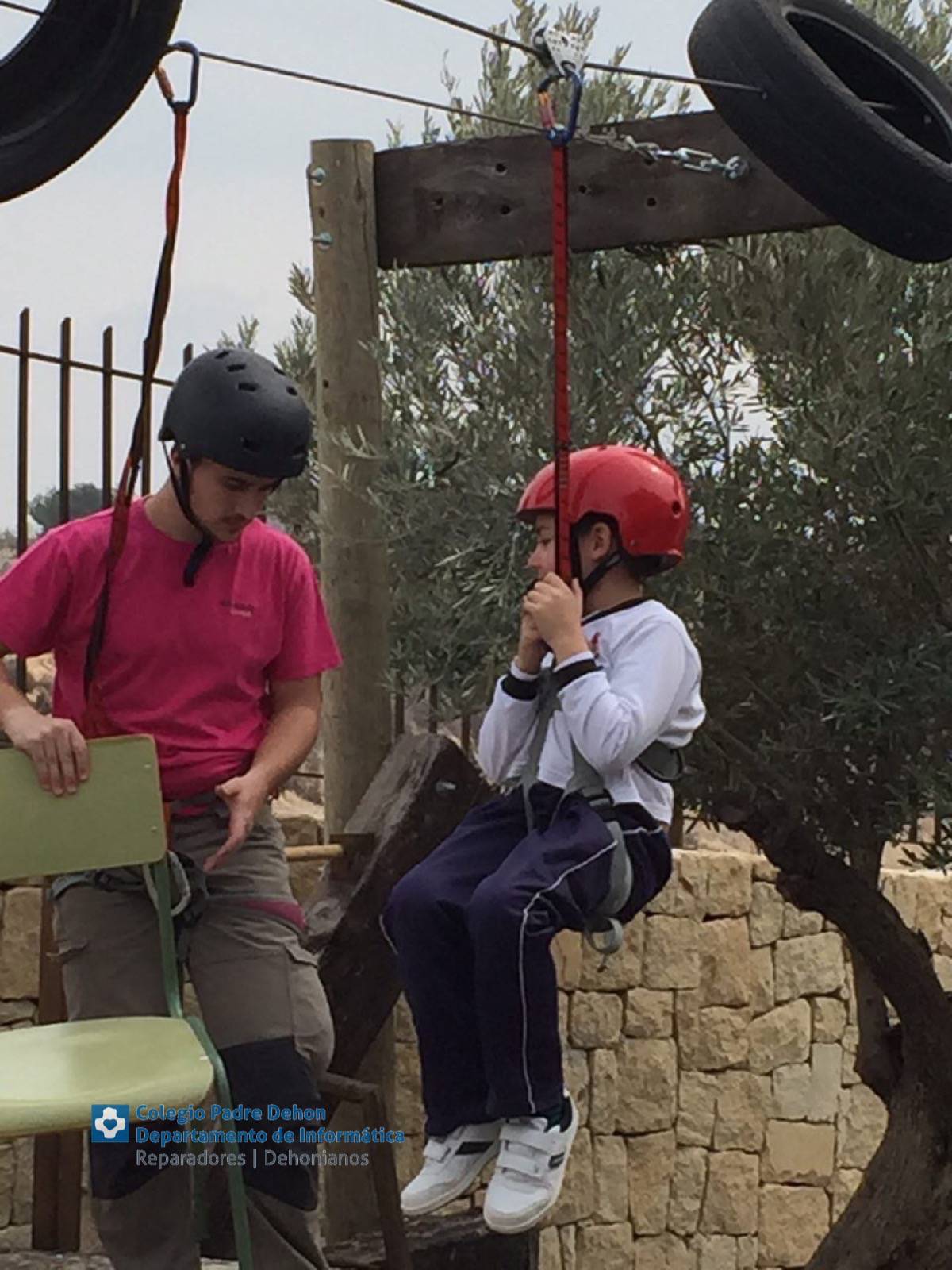 Photo919399636348807157