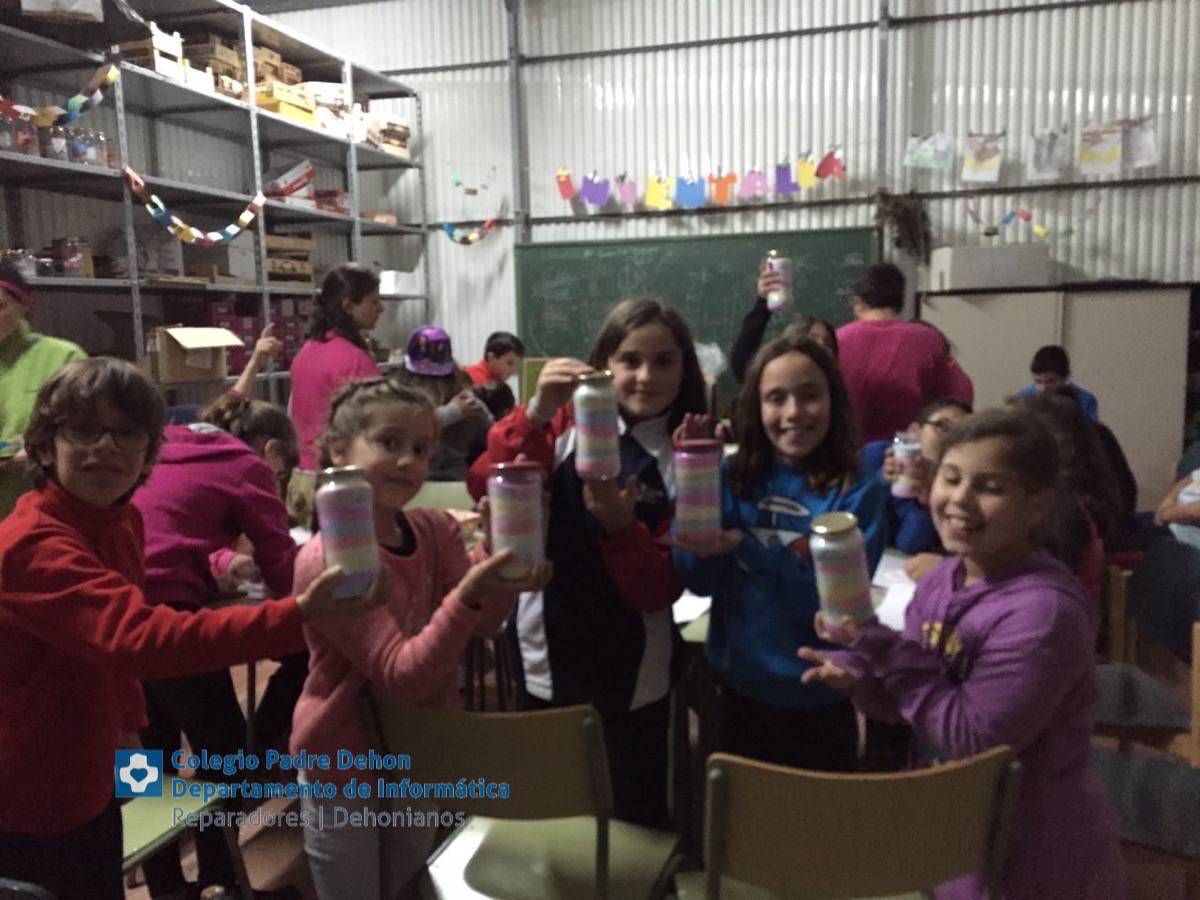 Photo919399636348807203