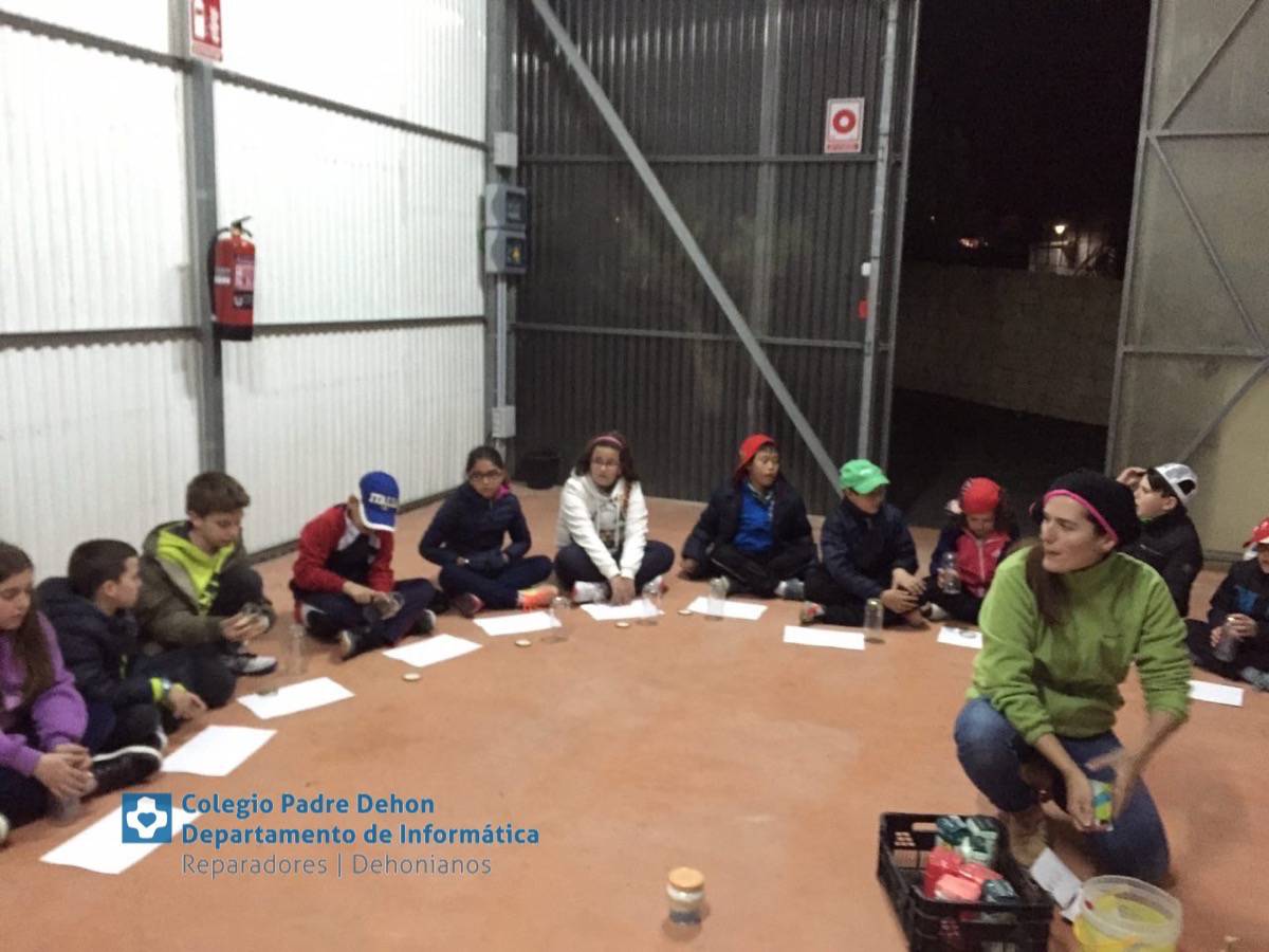 Photo919399636348807208