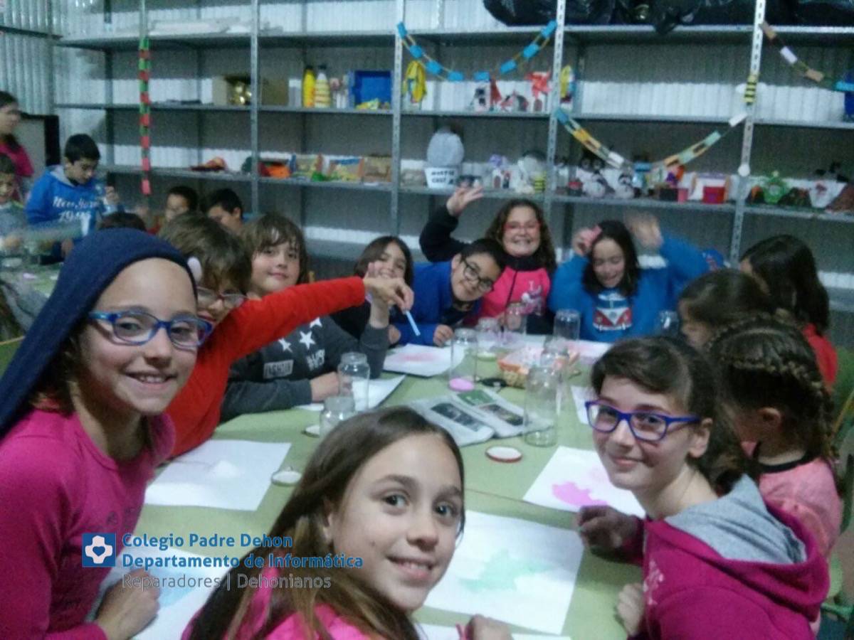 Photo938017469173442497