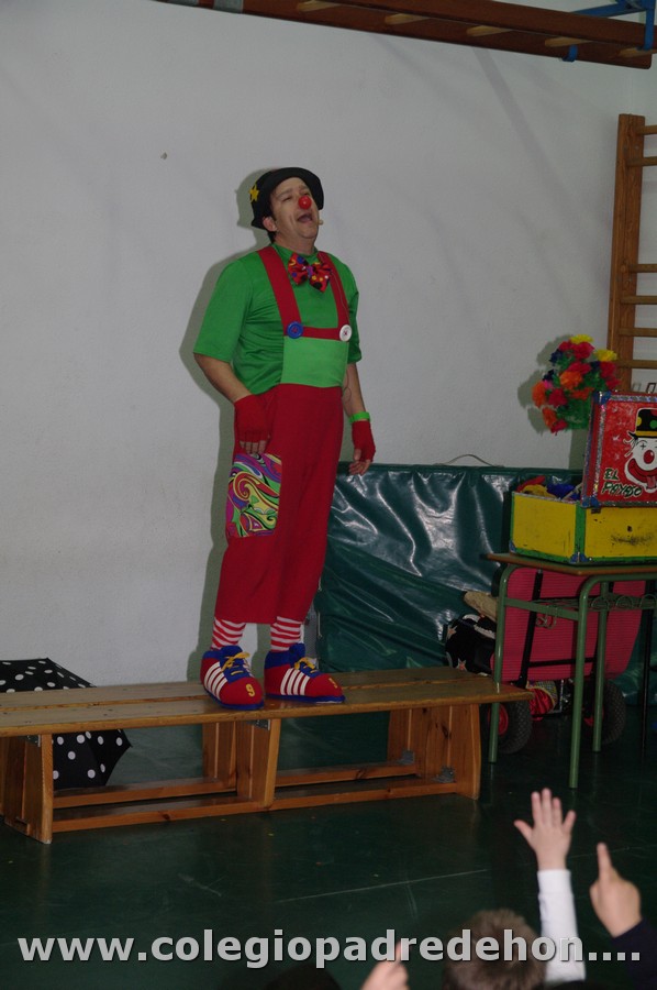 16 Payasos