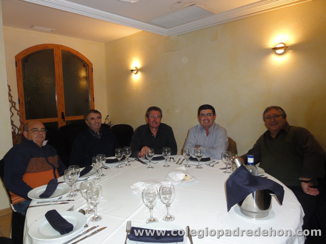 03 Antiguos Alumnos 66 70