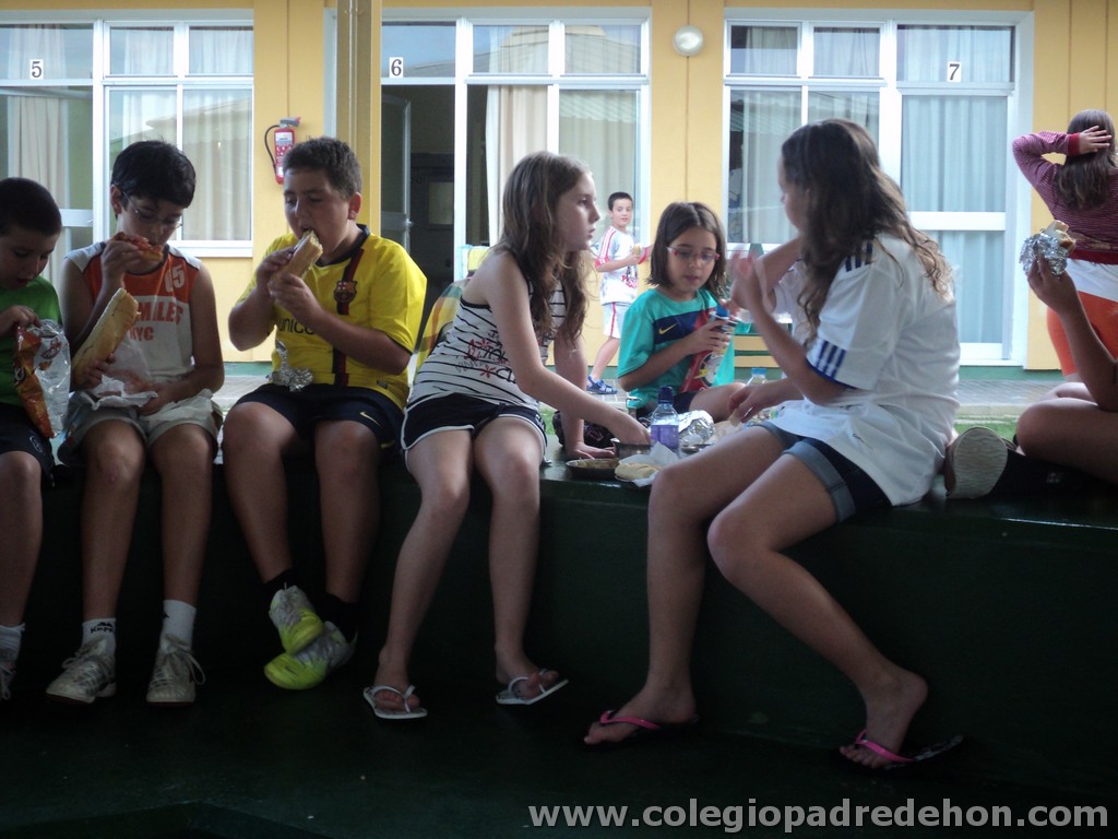 Convivencia postcom201100033